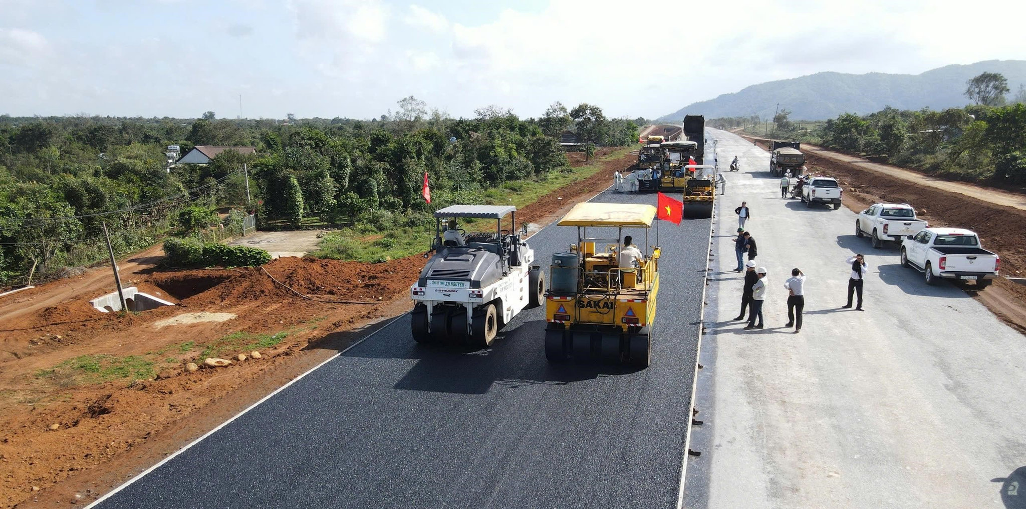 Hoàn thiện hạ tầng kết nối