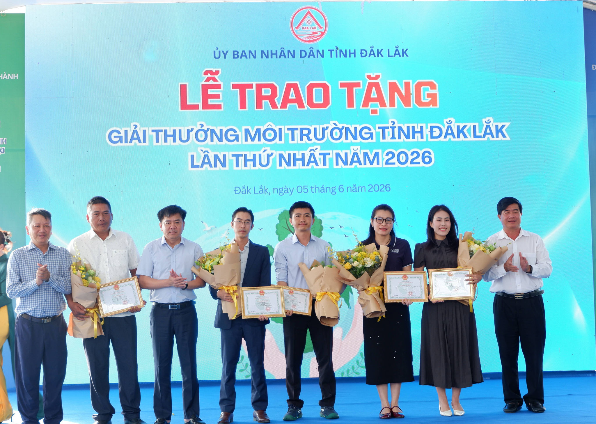 Sở Nông nghiệp và Môi trường trao Giải thưởng Môi trường tỉnh lần thứ I cho 7 tổ chức, cá nhân