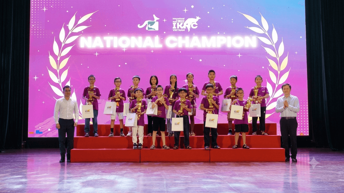 ảnh trao giải