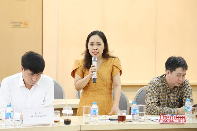 gop-y-luat-giao-dich-hang-hoa-phai-sinh-1.7.8.jpg