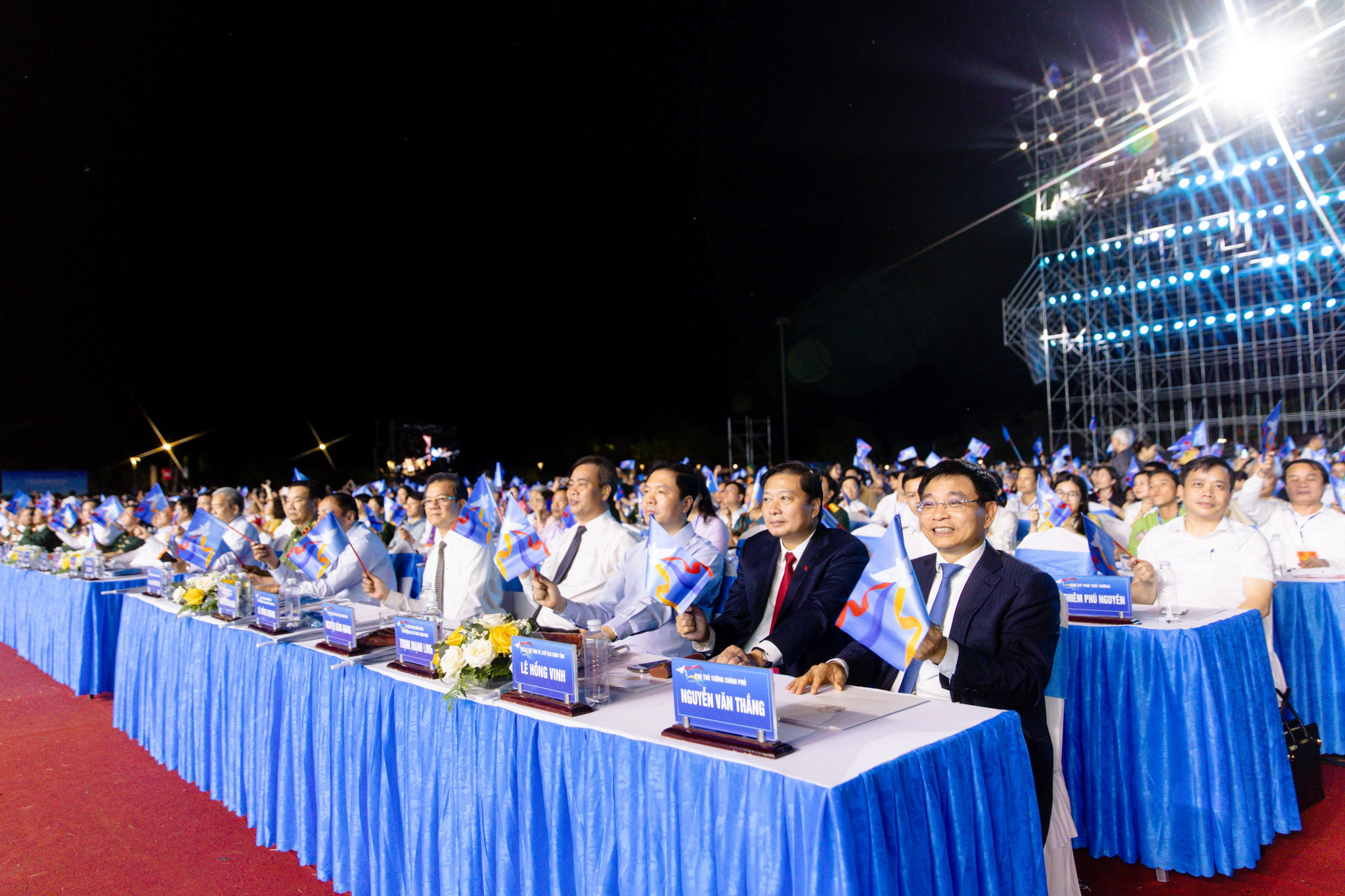 1các đại biểu tham dự