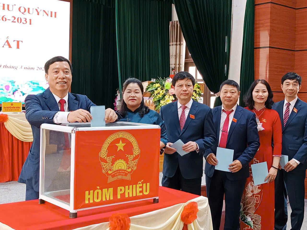 họp HĐND