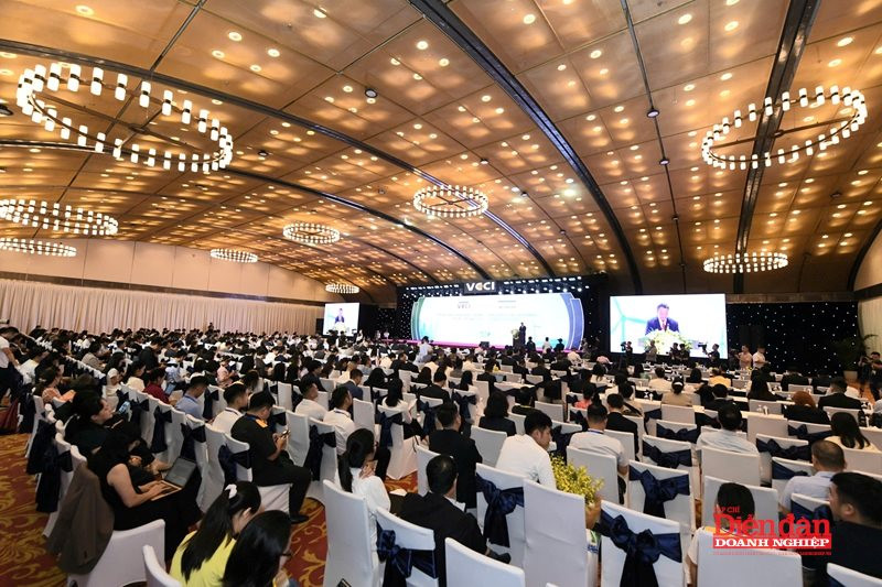 phat-trien-ben-vung-8.7.2.jpg
