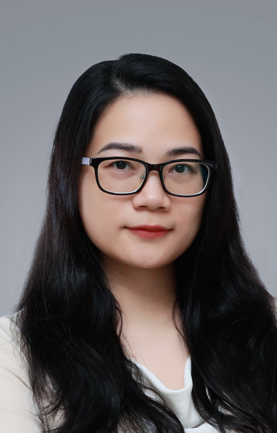 Thuy Hoang HSBC 1