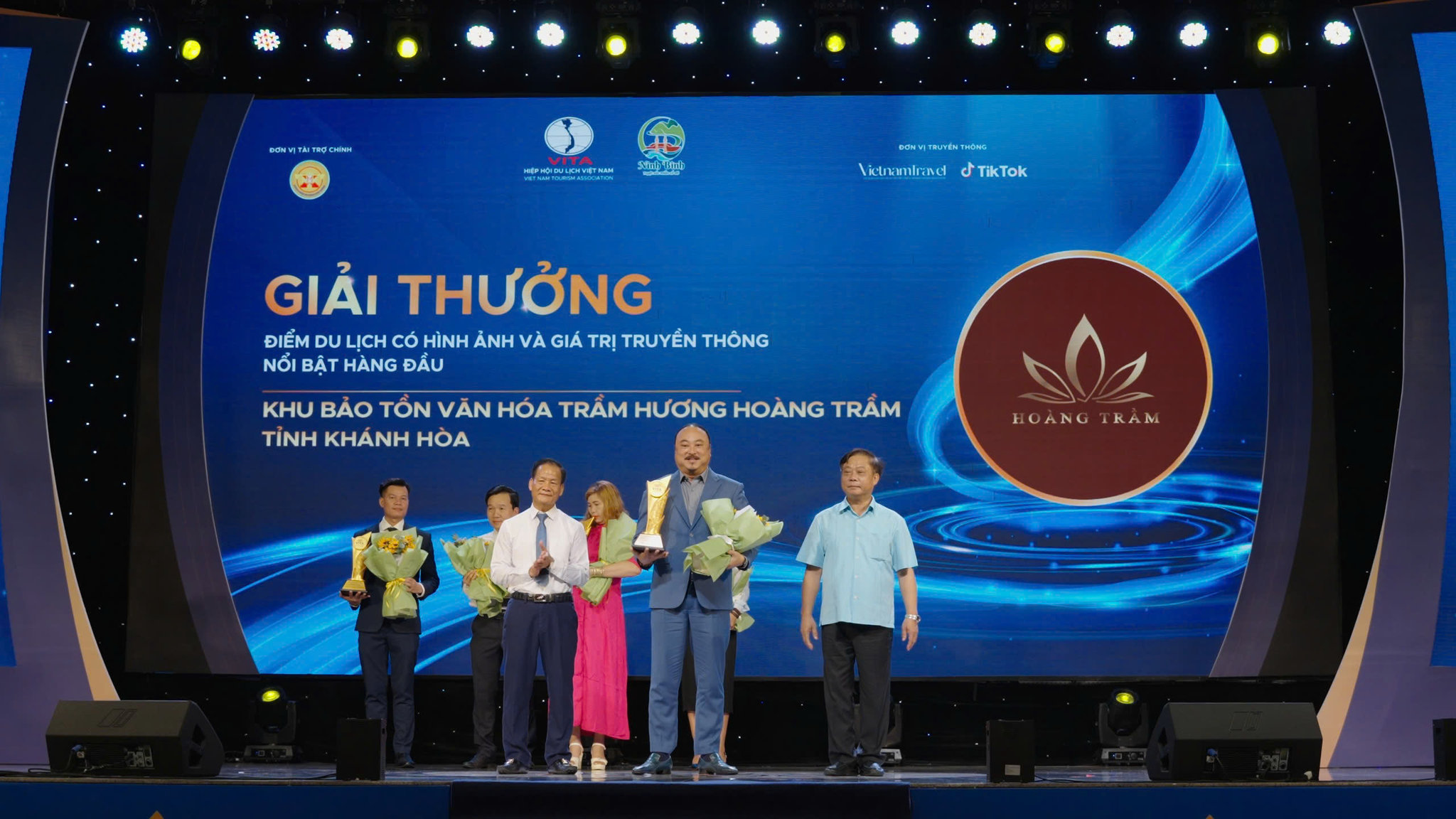 Giải thưởng VITA AWARDS (1)