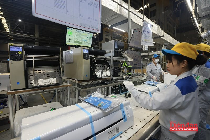 Theo Cục Thống kê, tổng vốn FDI đăng ký vào Việt Nam trong 6 tháng đầu năm 2026 đạt 34,65 tỷ USD, tăng 61% so với cùng kỳ năm ngoái (Ảnh sản xuất tại Daikin). Ảnh: Quốc Tuấn