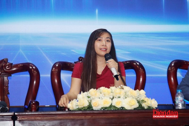 BÀ NGUYỄN PHƯƠNG LINH (1)