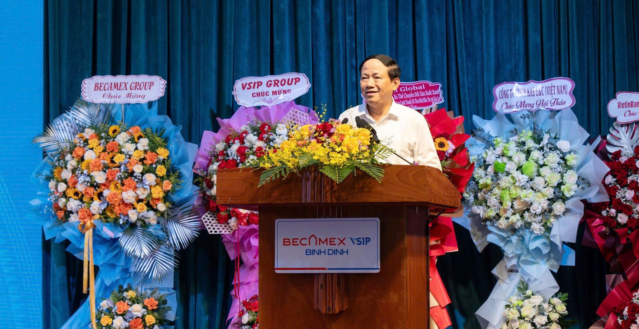 Anh 1
