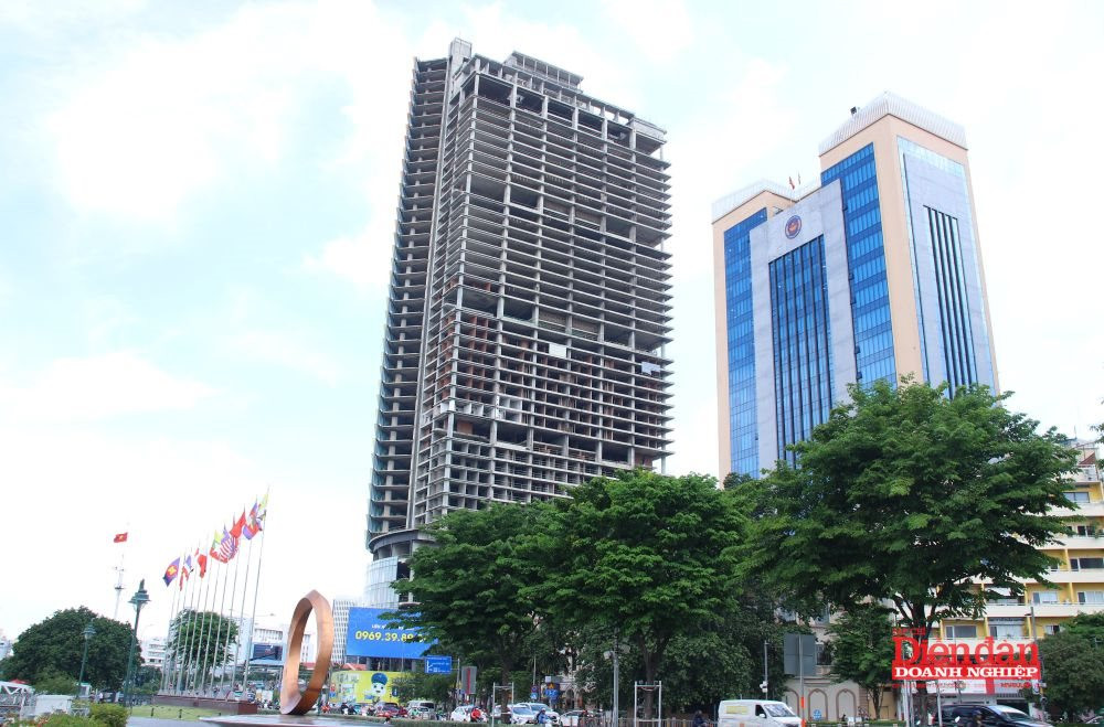 Góp ý cho dự thảo Luật Kinh doanh bất động sản (sửa đổi), HoREA đã đề xuất 10 nhóm giải pháp trọng tâm nhằm tháo gỡ điểm nghẽn pháp lý, bảo vệ quyền lợi người mua nhà và thúc đẩy thị trường bất động sản phát triển an toàn, minh bạch - Ảnh: Đình Đại.