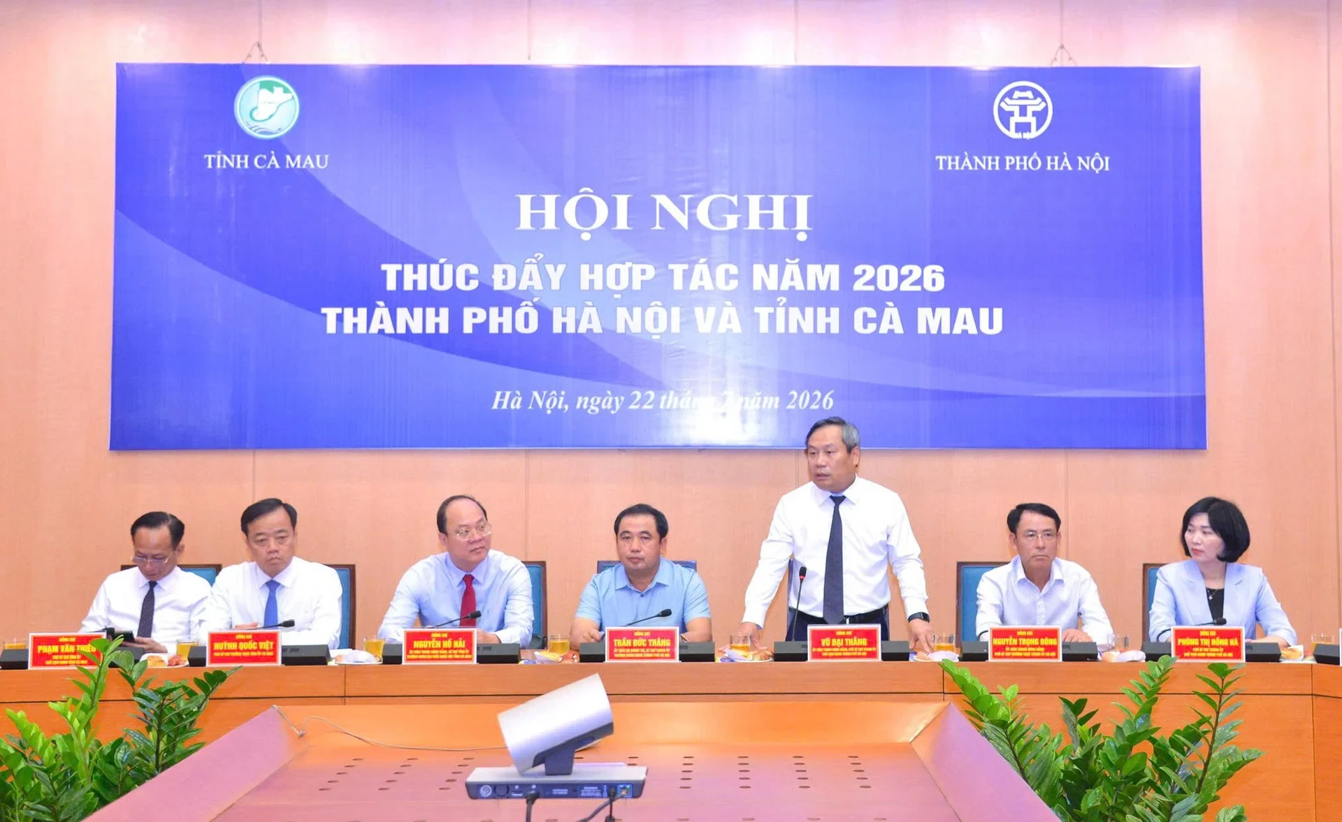 Chủ tịch UBND Thành phố Hà Nội Vũ Đại Thắng phát biểu tại Hội nghị.
