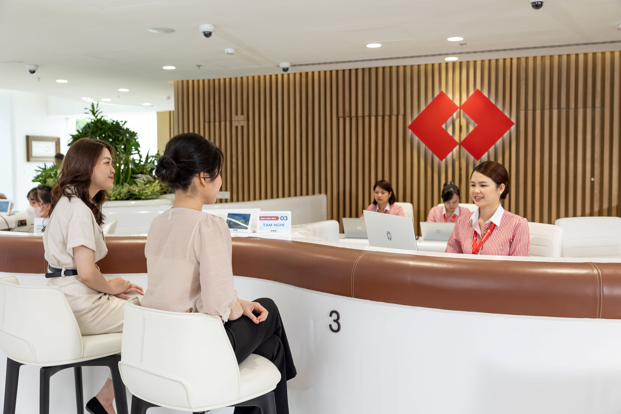 Techcombank 01 (5)