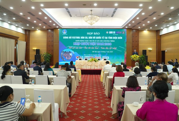 Với chủ đề 
