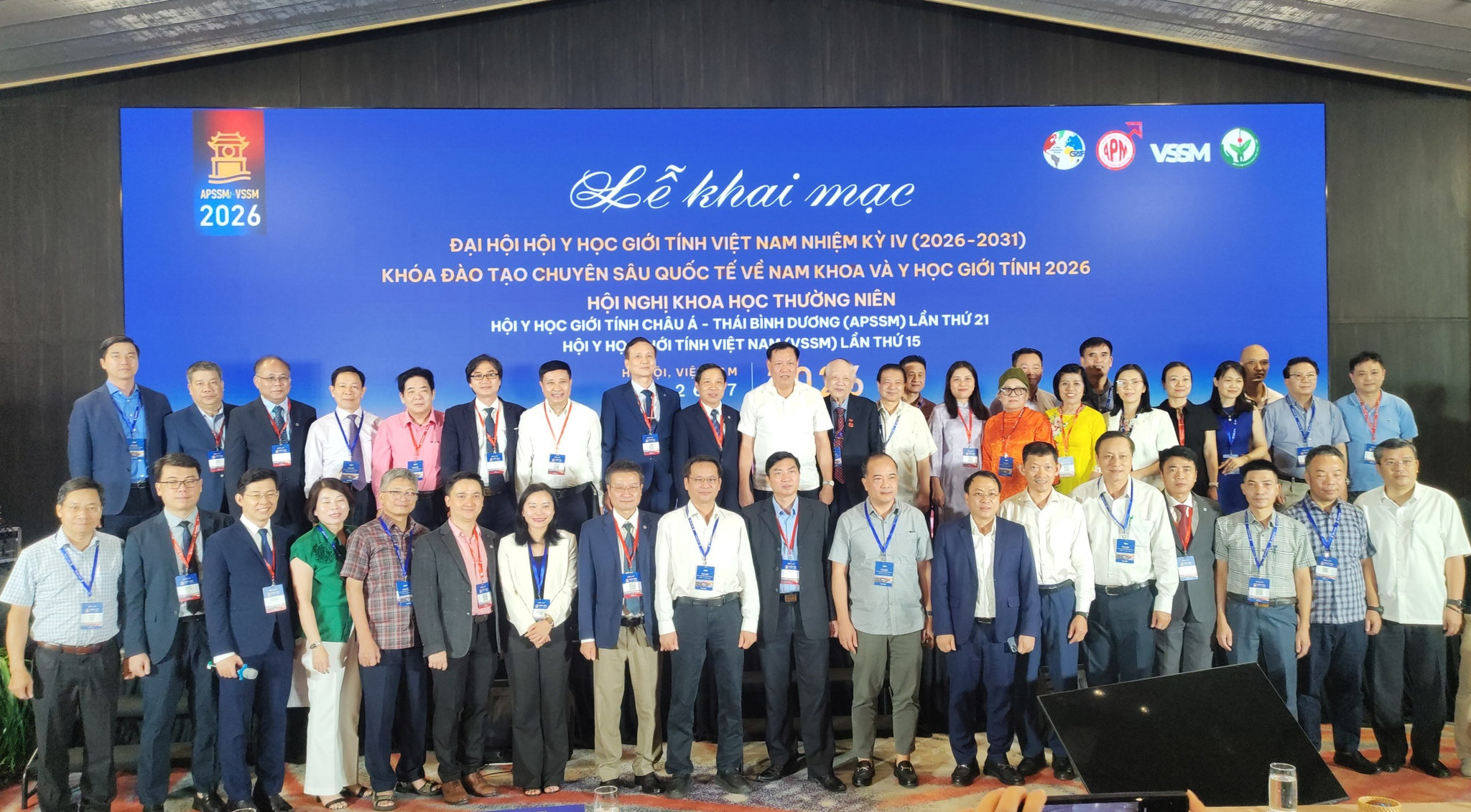 ảnh đại hội (1)