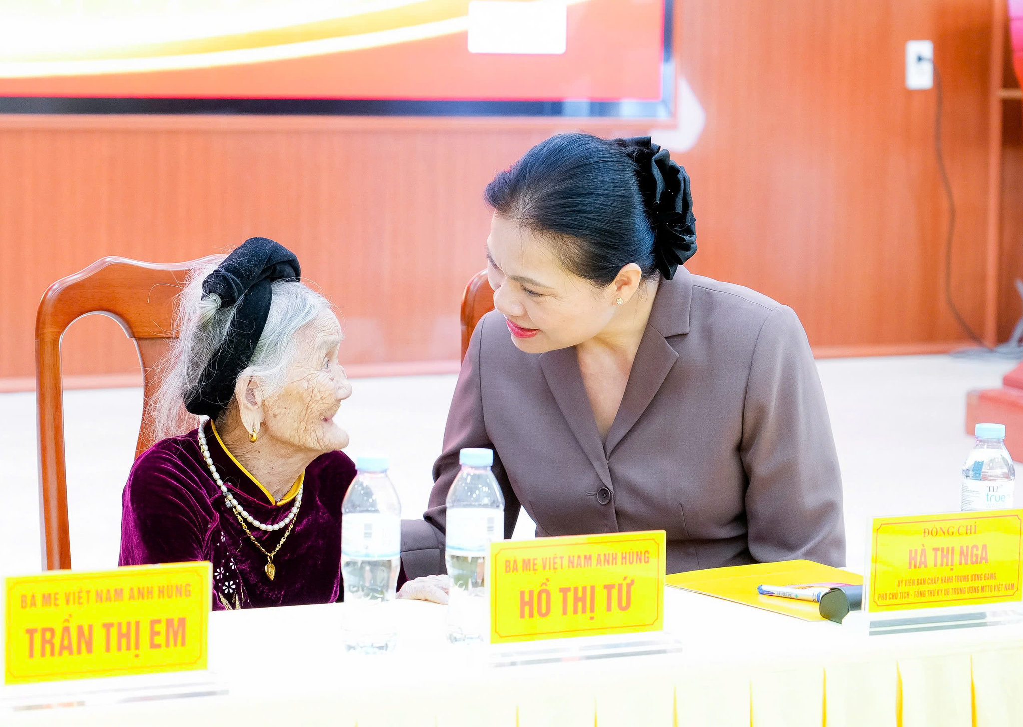 chi Nga