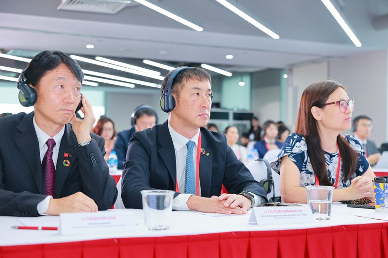 Đại diện SSIAM và Daiwa