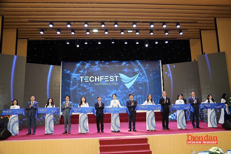 khai-mac-chuong-trinh.jpg