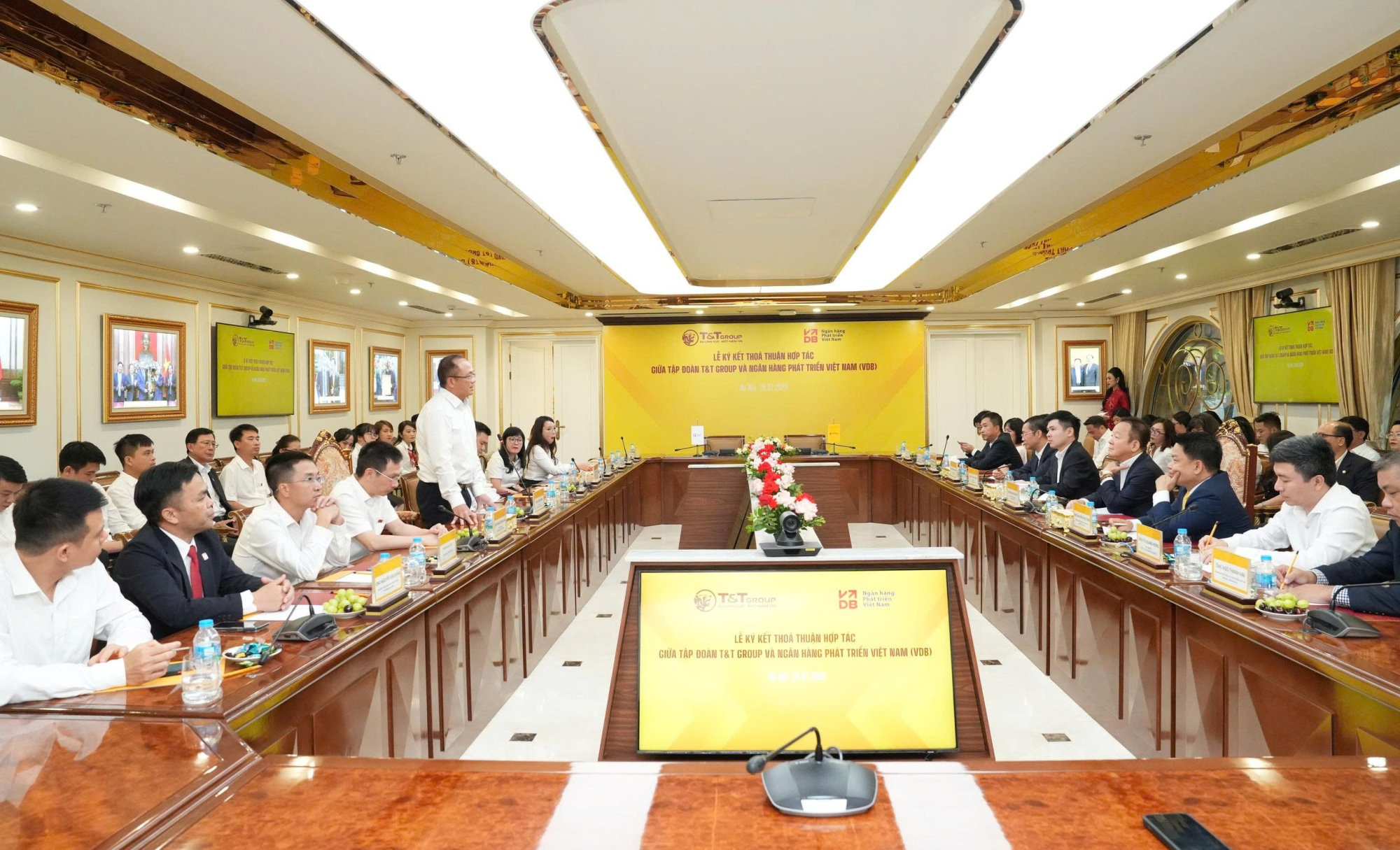 ngân hàng VDB (2)
