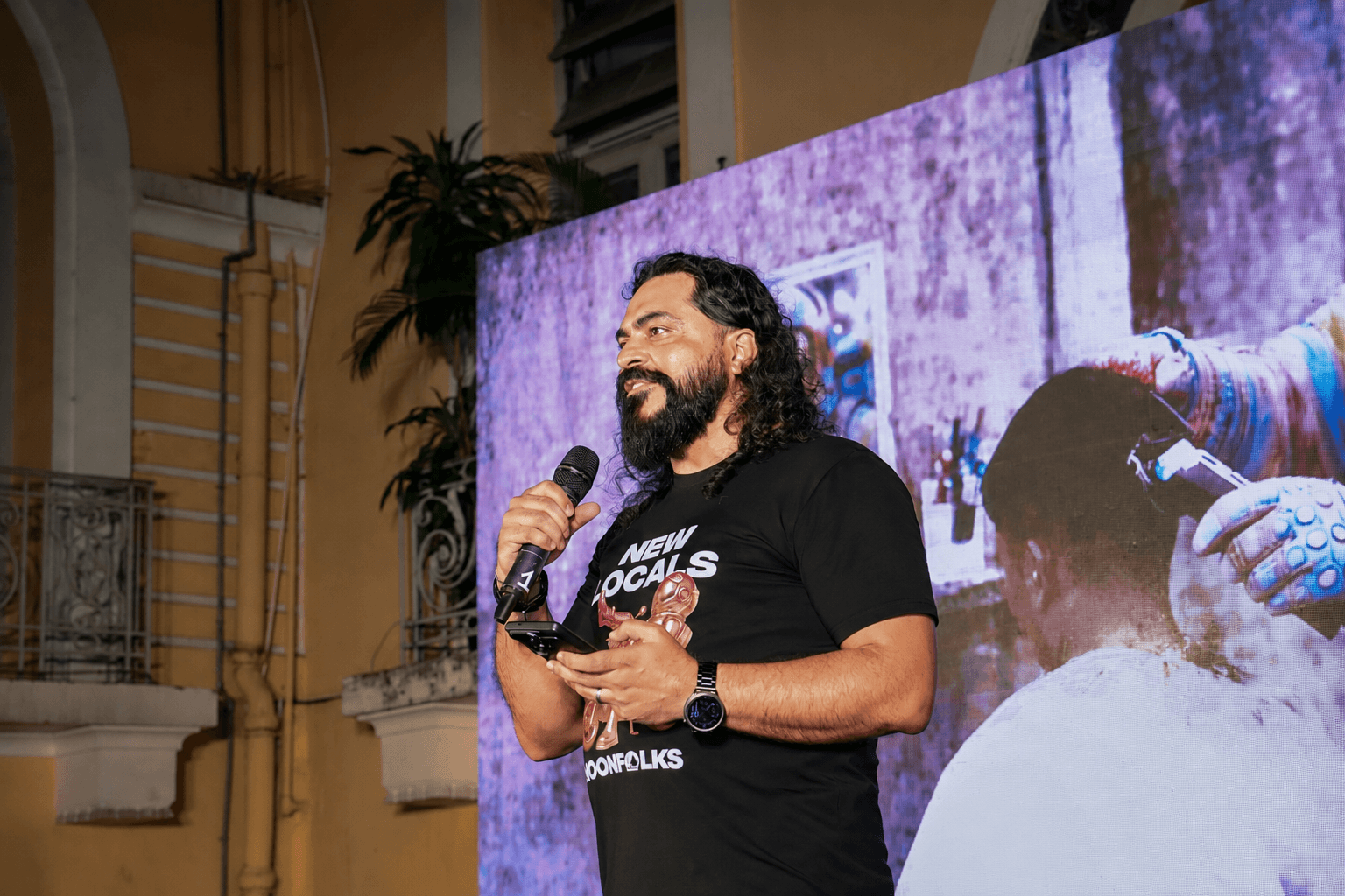 Anish Daryani, founder, CEO của Moonfolks