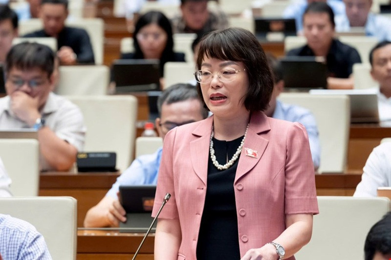 luat-xuat-ban-9.8.2.jpg