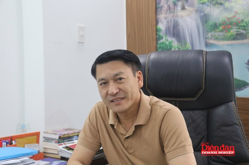 Ông Hoàng Anh