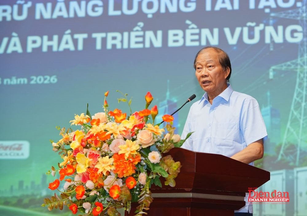 Ông Hoàng Quang Phòng – Phó Chủ tịch VCCI phát biểu khai mạc diễn đàn.