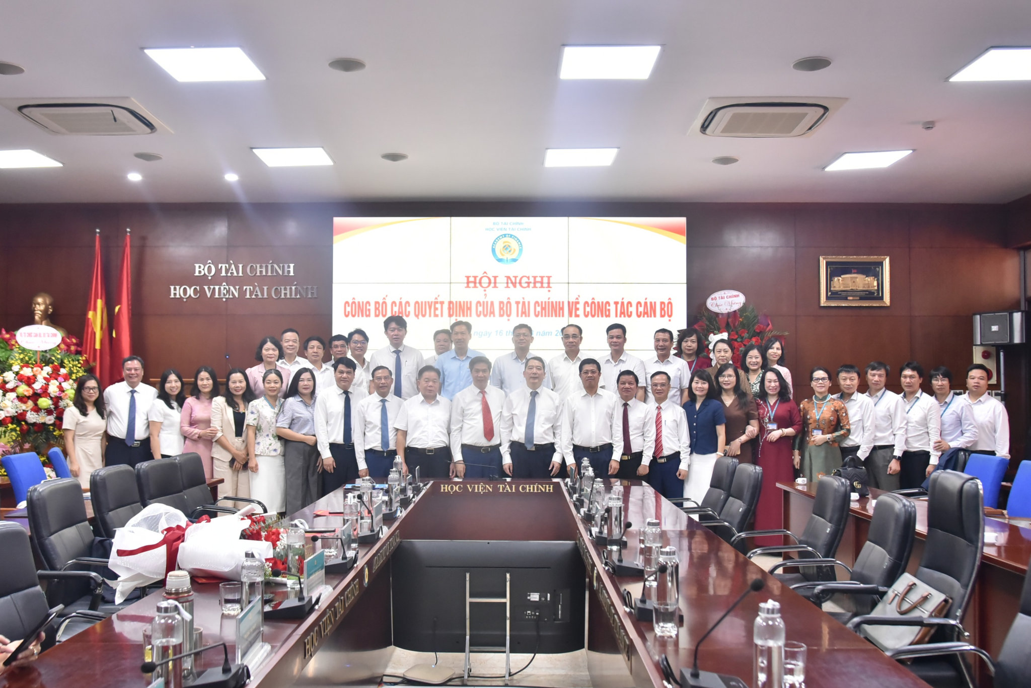 ảnh tập thể