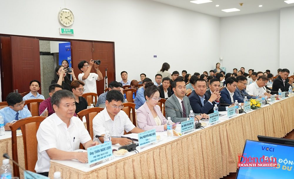 6 Đại biểu tham dự Diễn đàn Bất động sản khu vực phía Nam Mở dư địa tăng trưởng mới