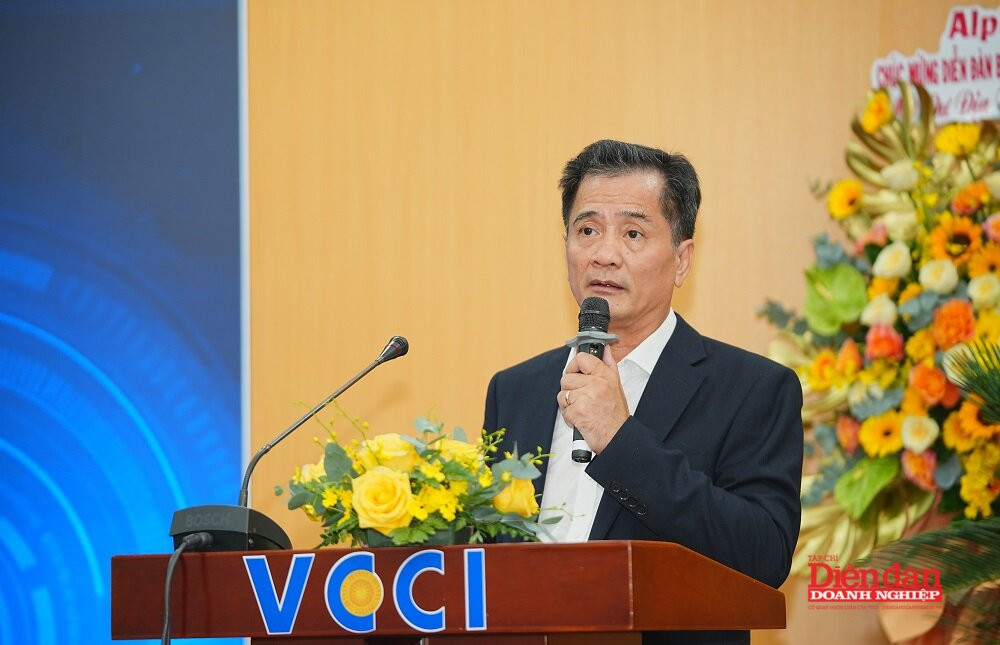 8.2 Ông Nguyễn Văn Đính - Phó Chủ tịch Hiệp hội Bất động sản Việt Nam, Chủ tịch Hội Môi giới Bất động sản Việt Nam