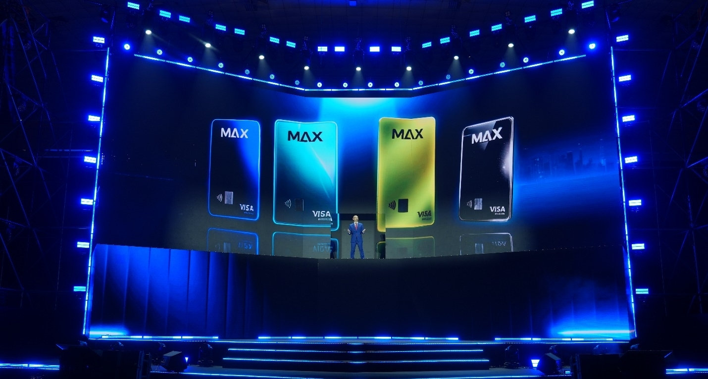 Max Card và giải pháp nâng hạng tài chính nhận được sự quan tâm lớn tại khu vực triển lãm của sự kiện.