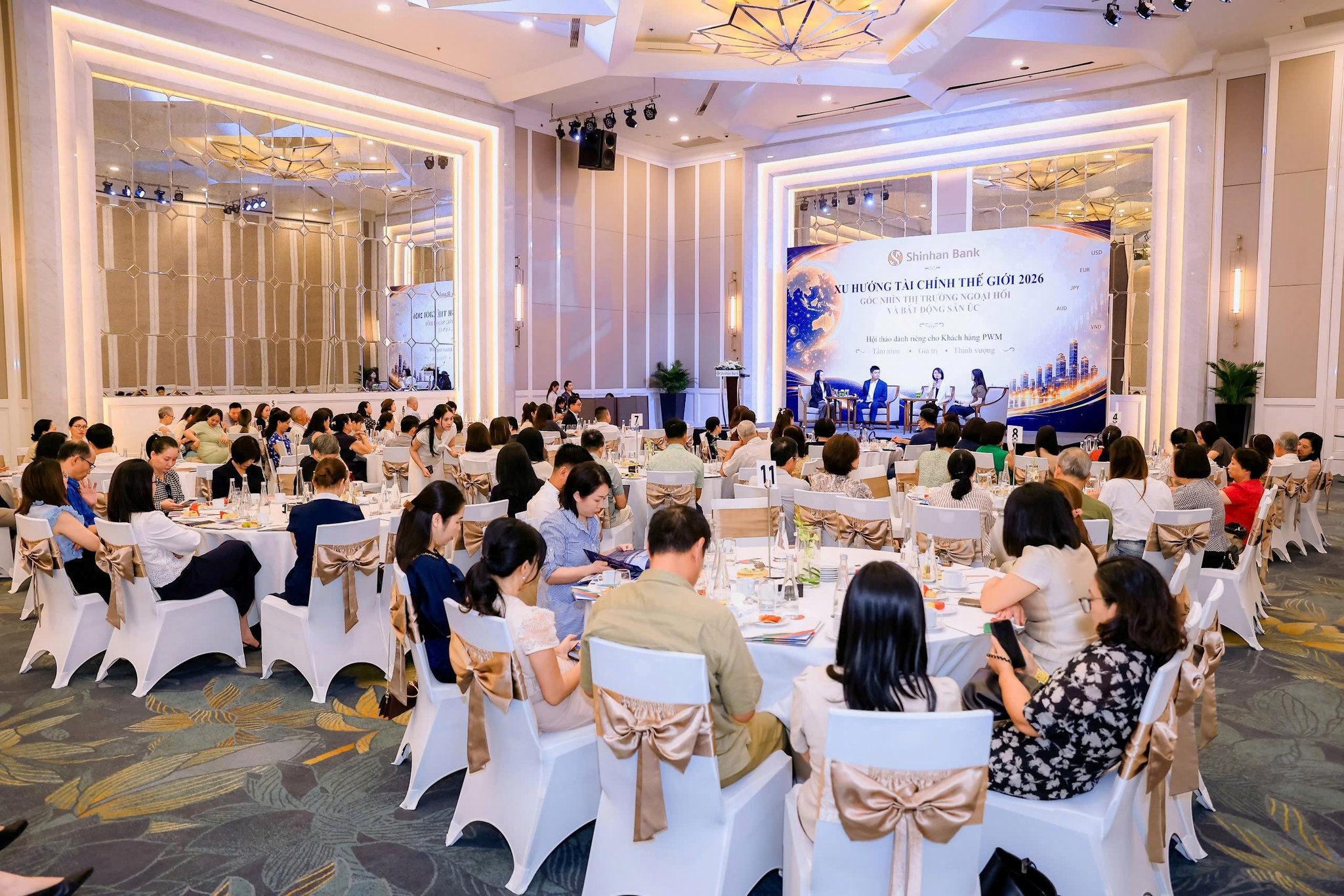 Sự kiện thu hút sự quan tâm và tham dự của gần 100 khách hàng PWM