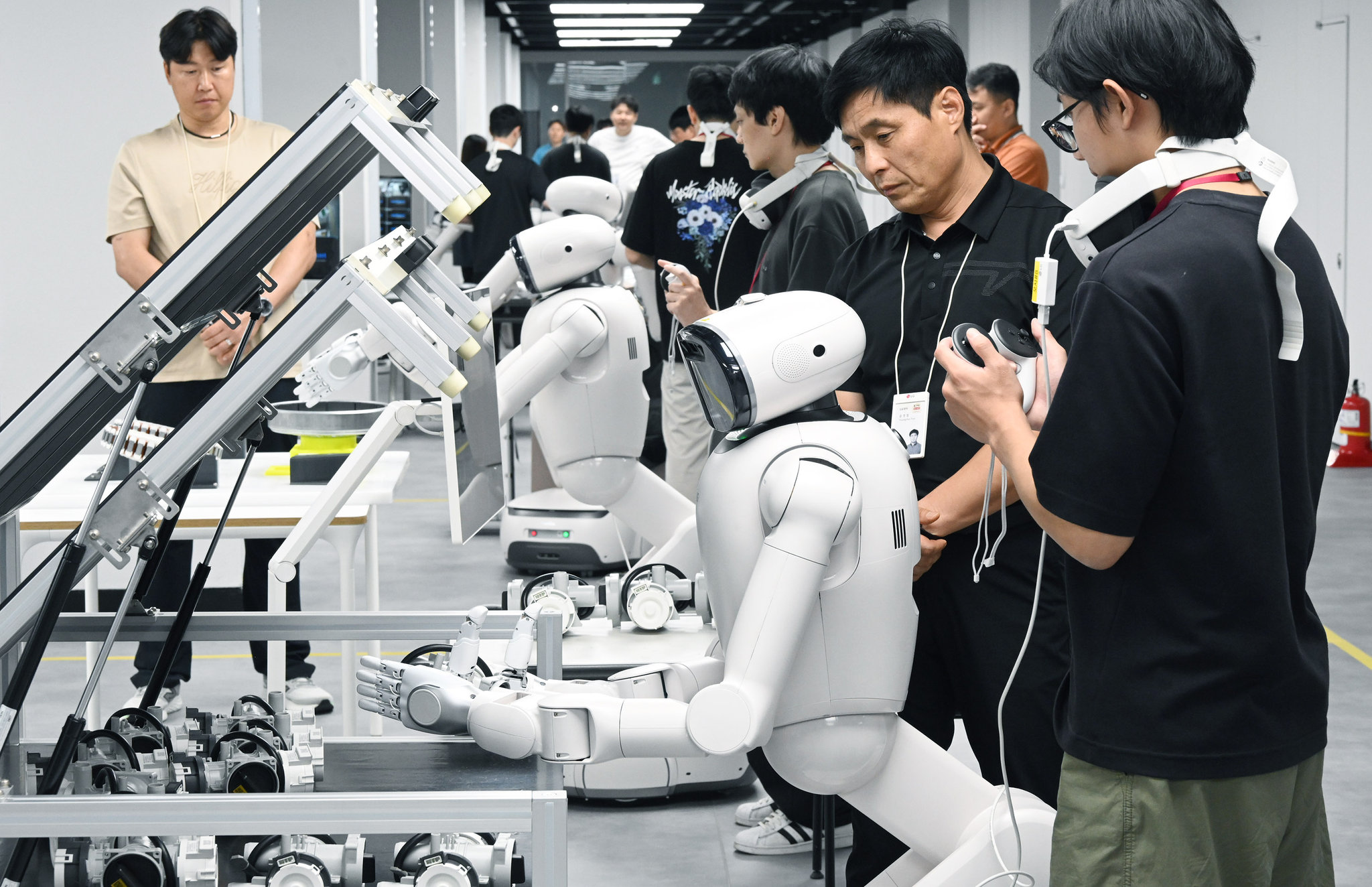 Trung tâm Dữ liệu là nơi robot học hỏi trực tiếp trong môi trường vật lý
