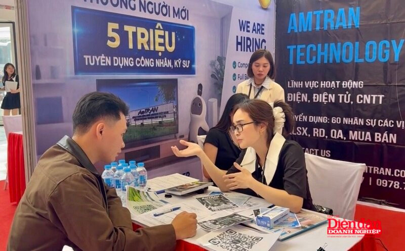 nhan-luc.jpg