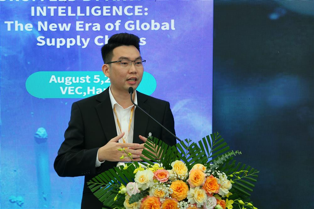 Mr Phong
