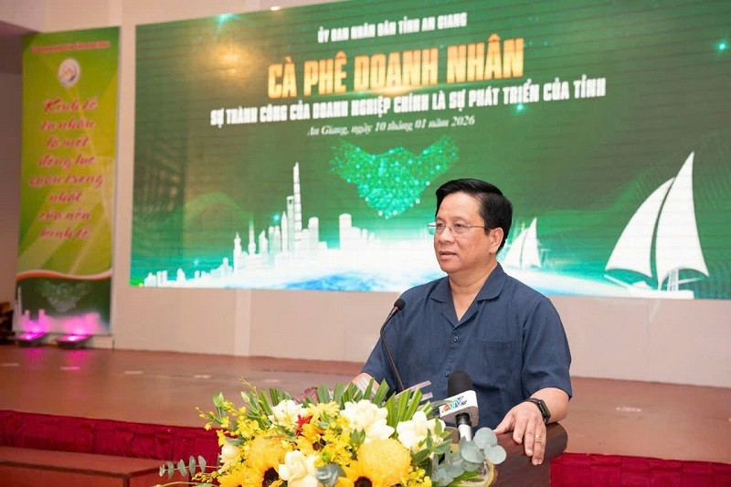 gen-h-Mung Chu tich AG