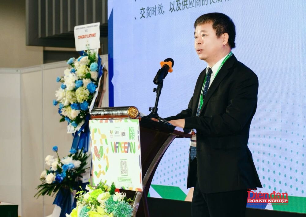 Ông Trần Ngọc Liêm, Phó Tổng thư ký VCCI, kiêm Giám đốc VCCI-HCM phát biểu tại lễ Khai mạc VIFA ASEAN 2026.