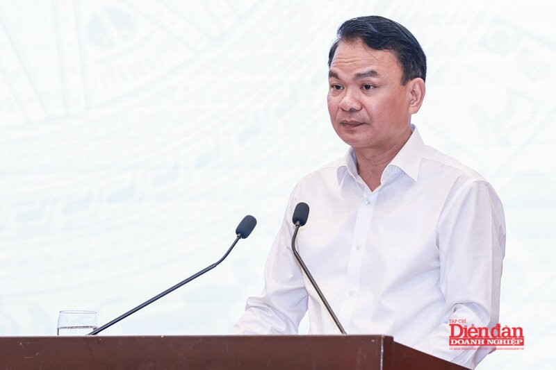 hop-bao-cp-t8.1.jpg