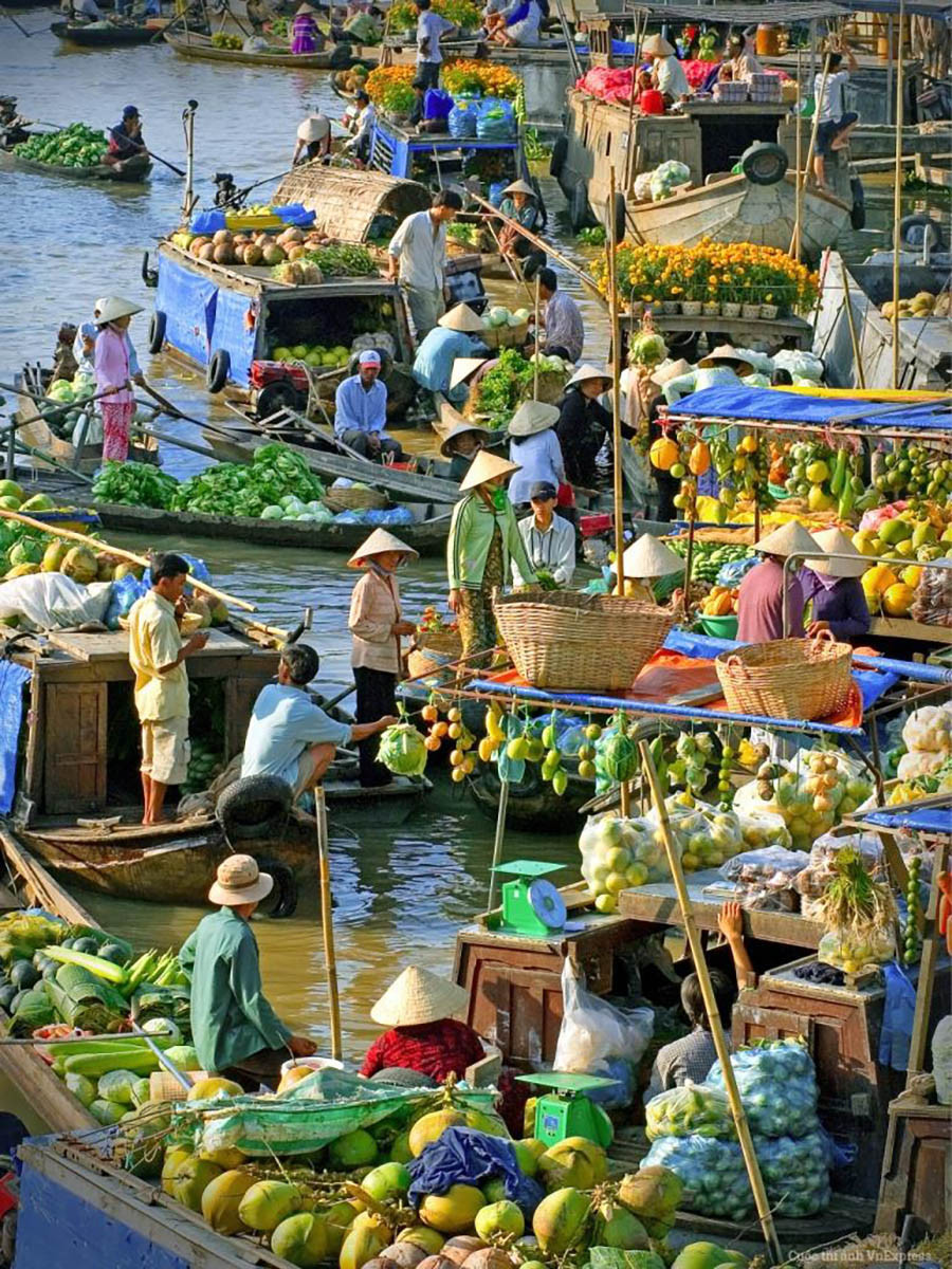 Chợ nổi Trà Ôn