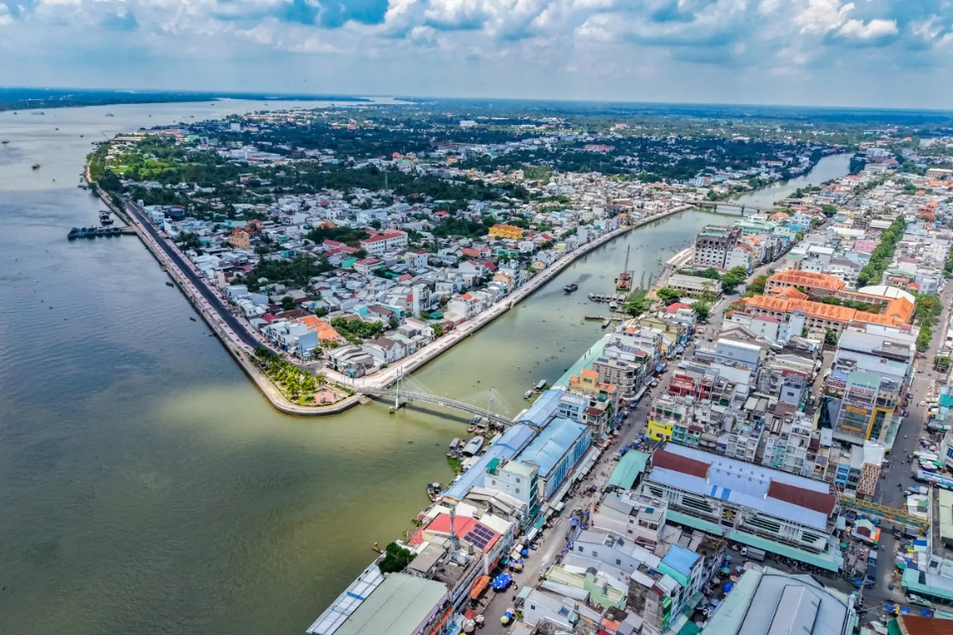 Phường Phước Hậu đang chuyển mình thành cực tăng trưởng dịch vụ – thương mại ven sông