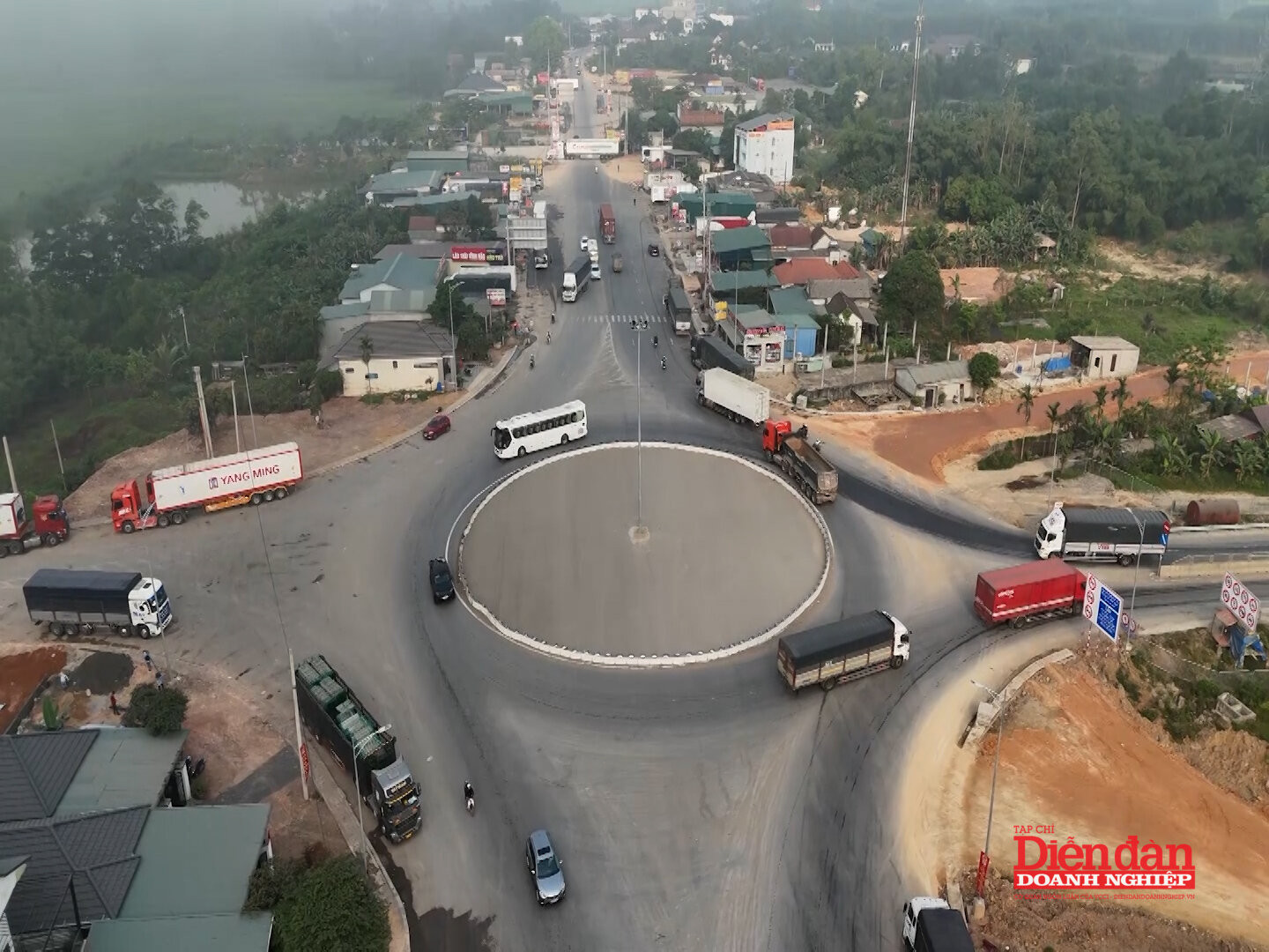 DUONG 9.00_00_28_00.Still002