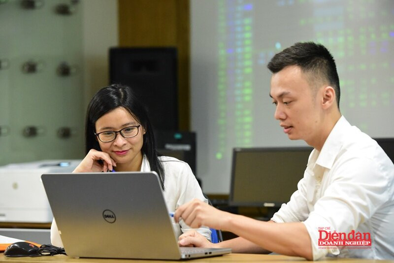 giao-dich-phai-sinh-17.9.1.jpg