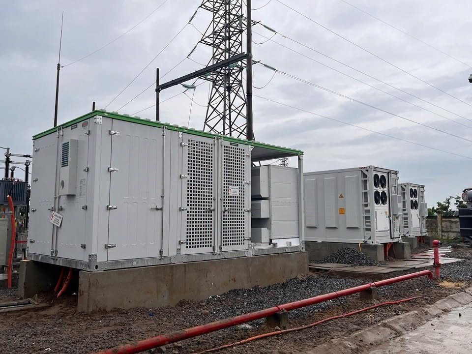 Hệ thống pin lưu trữ năng lượng (BESS) tại Trạm biến áp 110kV Phúc Sơn (E23.17), CTĐL Ninh Bình