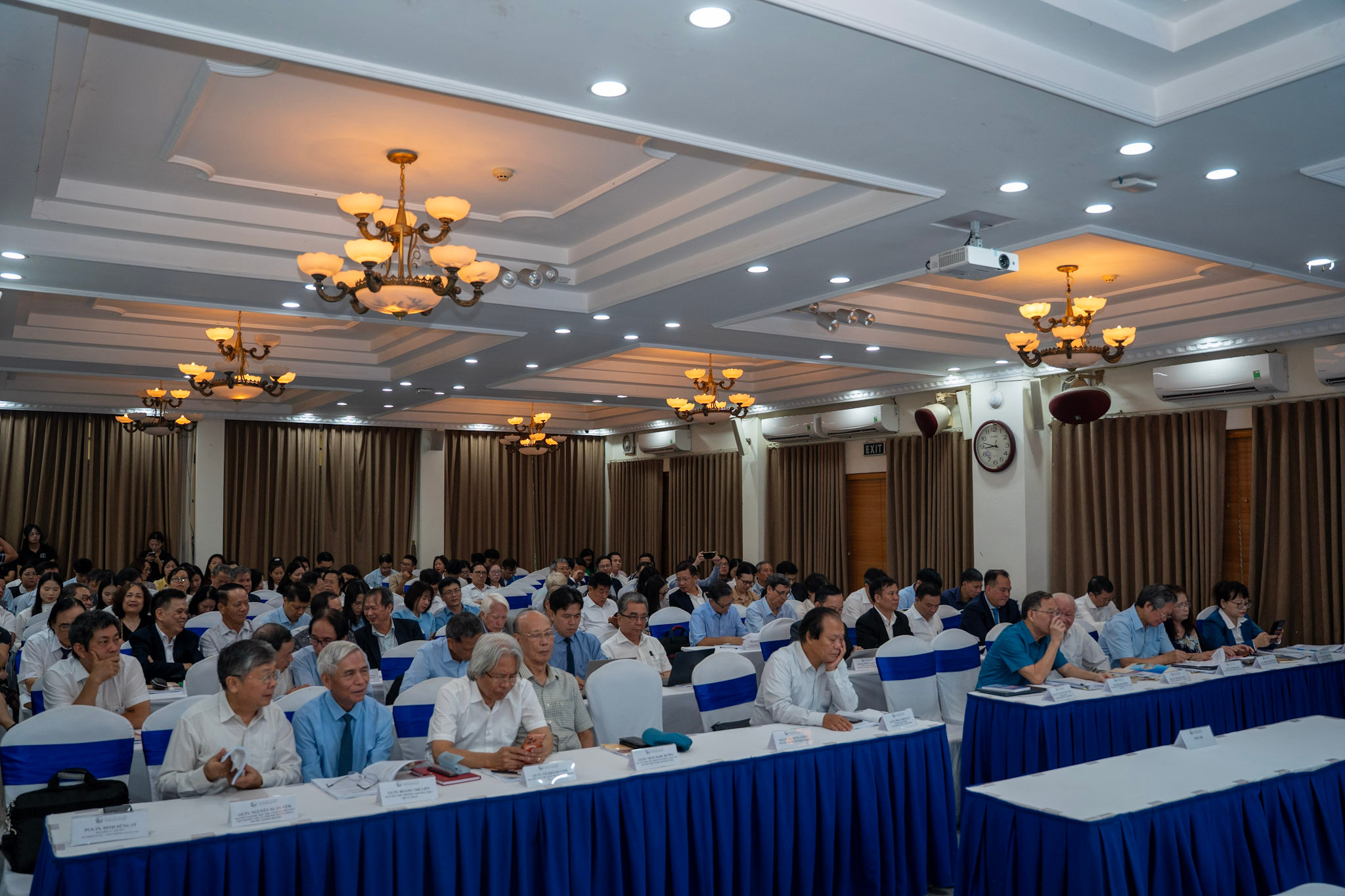 Diễn đàn mùa thu (10)