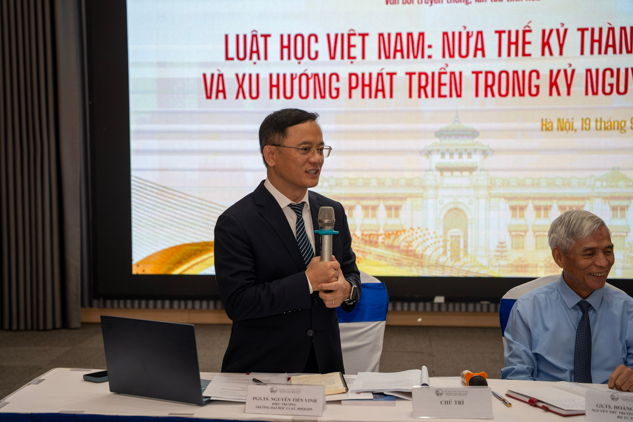 Diễn đàn mùa thu (5)