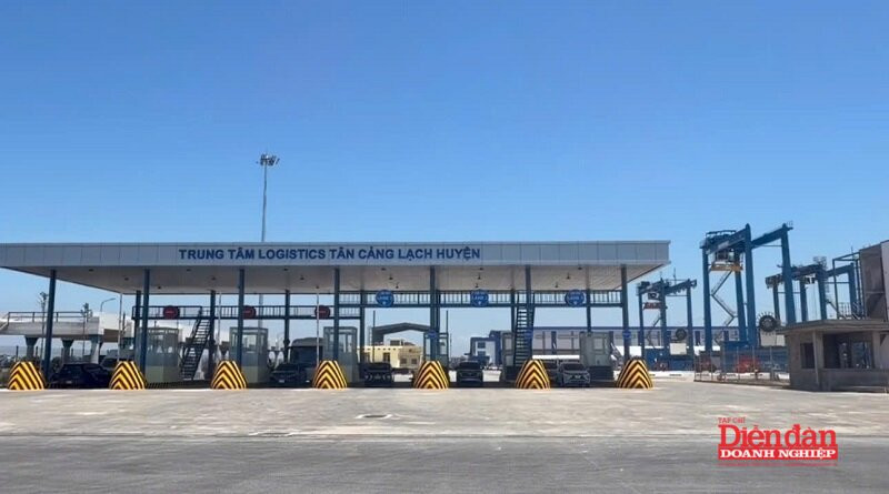 tan-cang.jpg