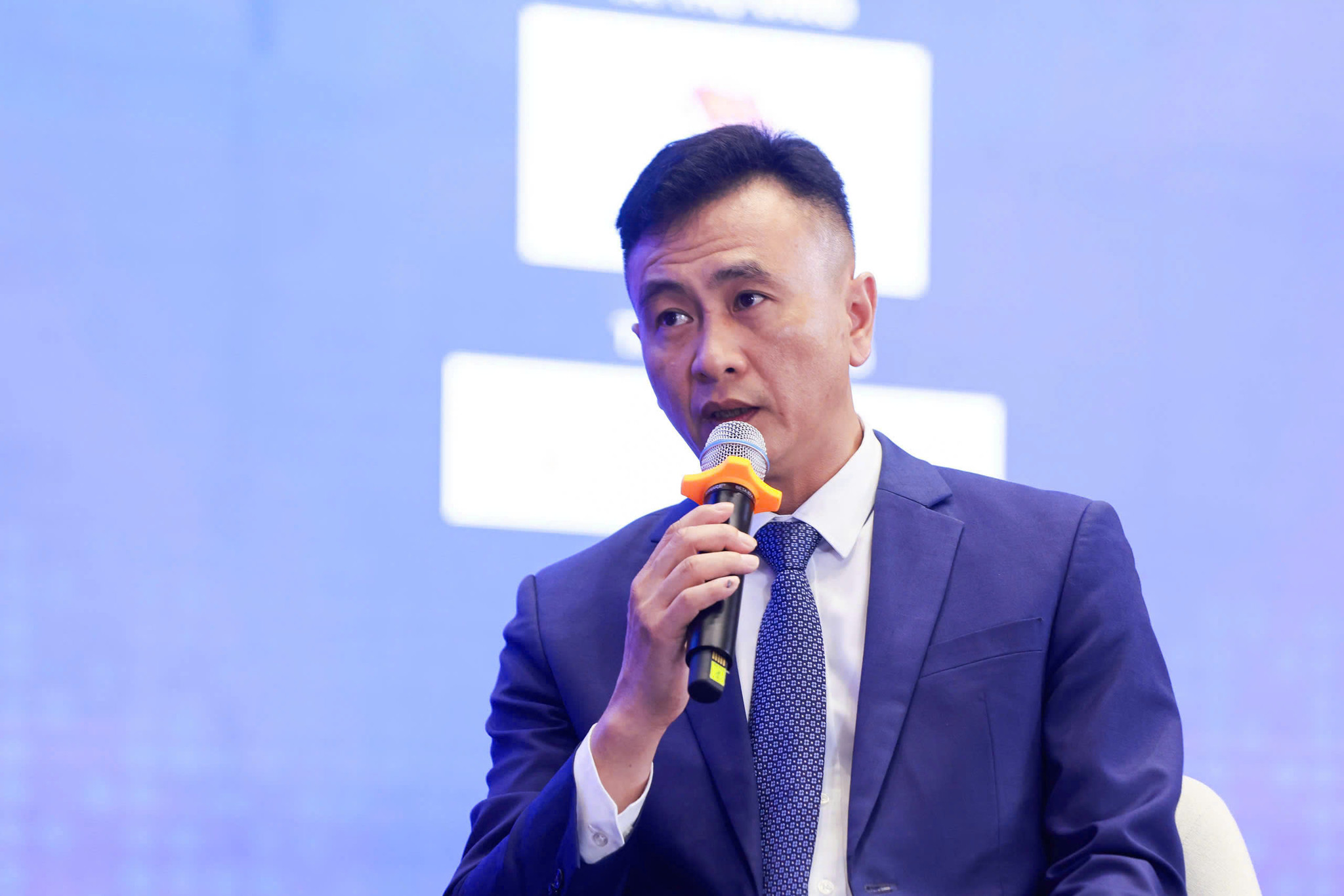 Cường phiên 1