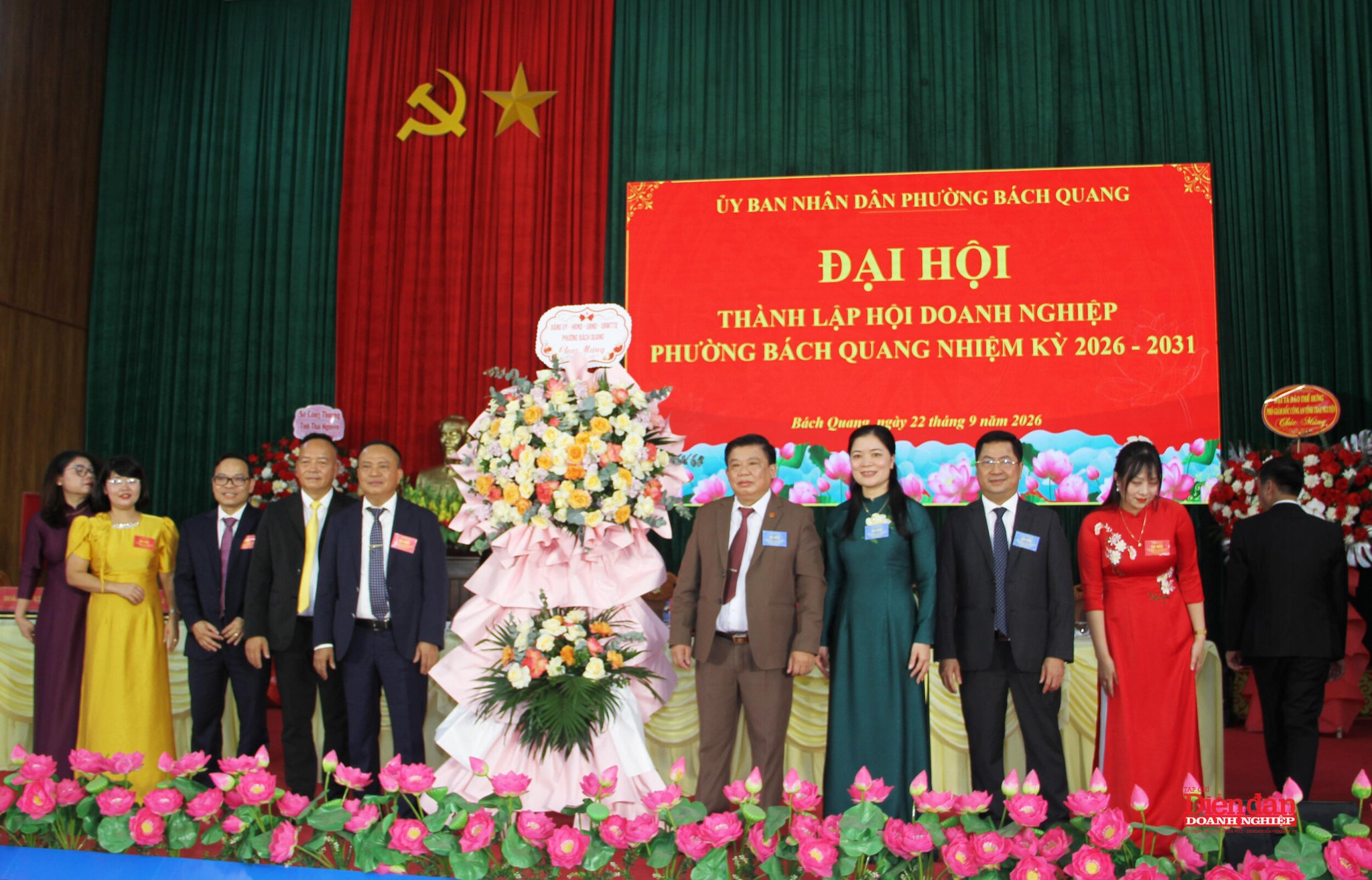 BT tặng hoa