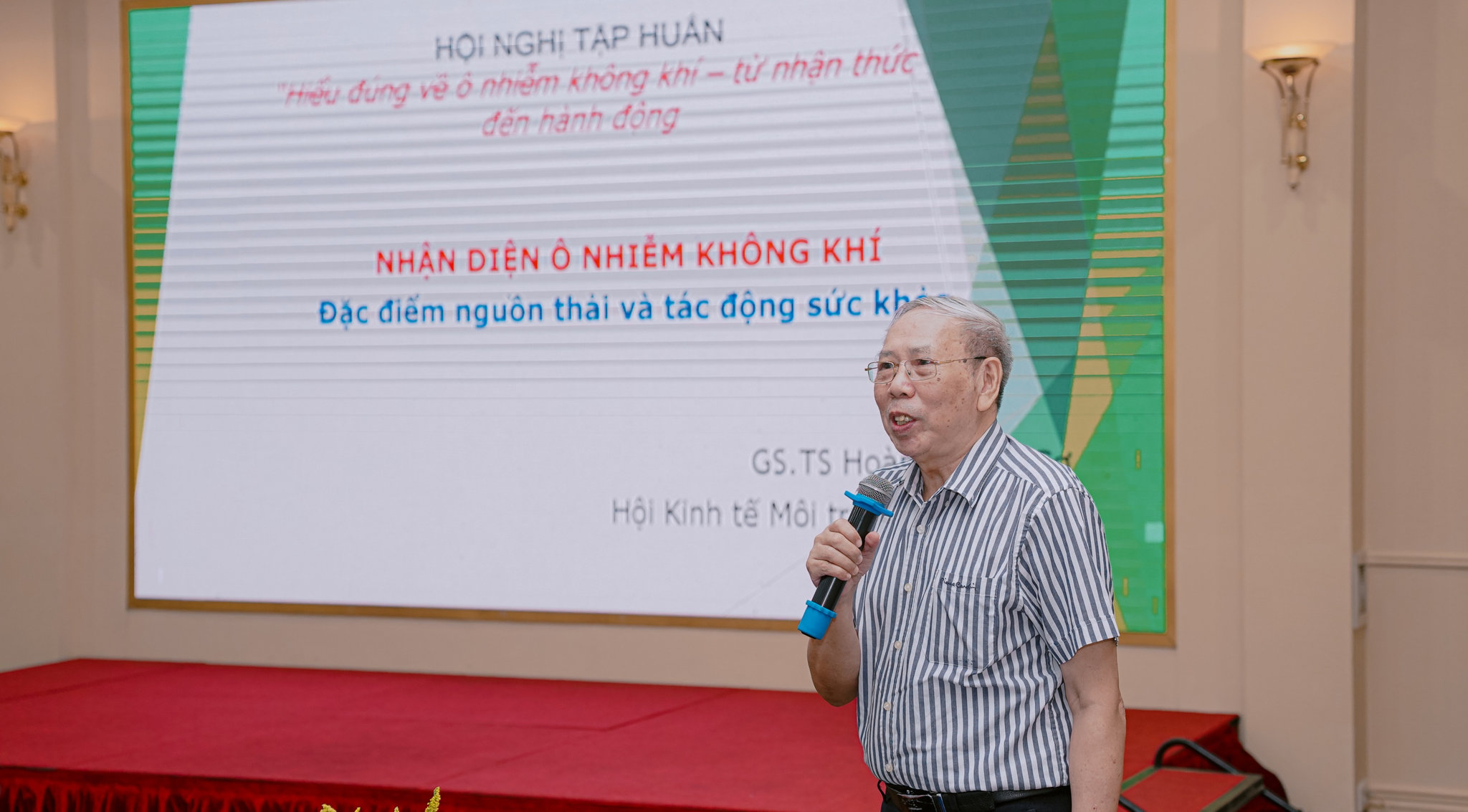 GS. TS Hoàng Xuân Cơ