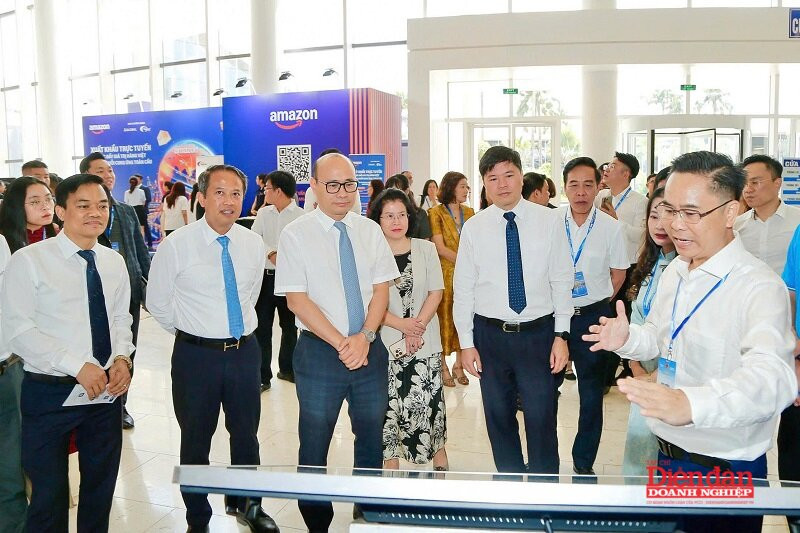 cong-thuong-hp.jpg