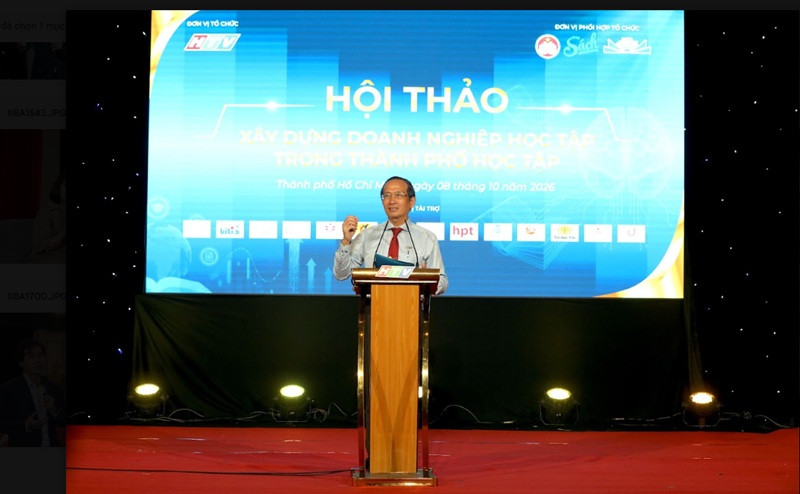 Ông Trần Hoàng