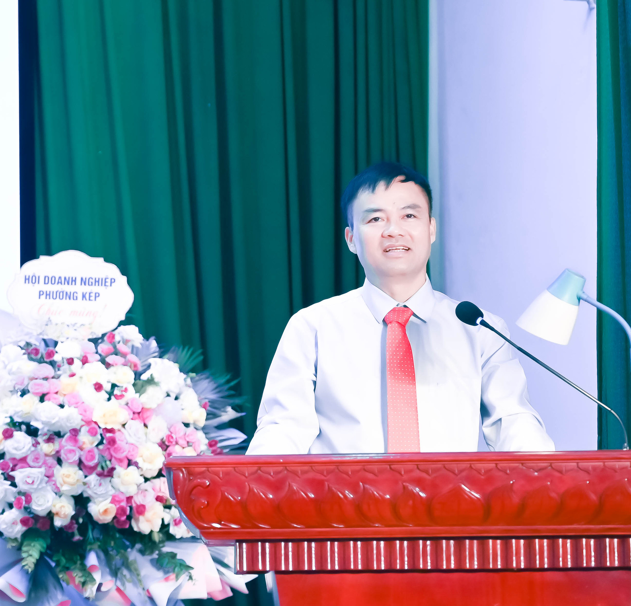 Ông Phạm Công Toản, Bí thư Đảng ủy, Chủ tịch HĐND phường Kép phát biểu chỉ đạo